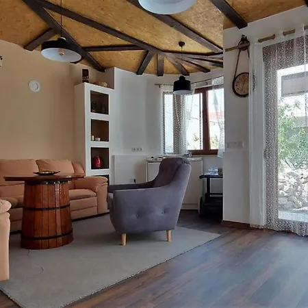 Apartment Kapetanovina